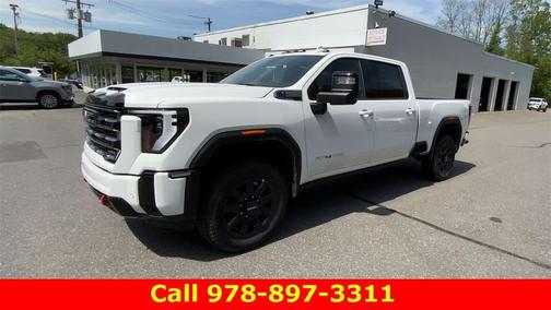 2025 GMC Sierra 2500 AT4