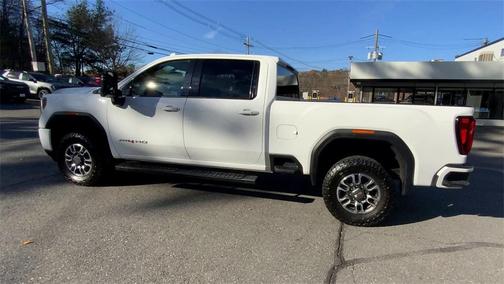 2022 GMC Sierra 2500 AT4