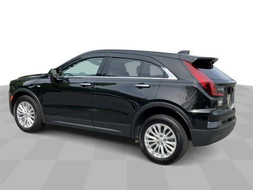 2024 Cadillac XT4 Luxury