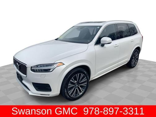 2022 Volvo XC90 T5 Momentum 7 Passenger