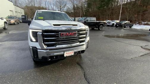 2026 GMC Sierra 2500 SLE