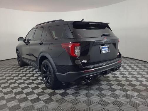 AGATE BLACK METALLIC 2022 Ford Explorer ST