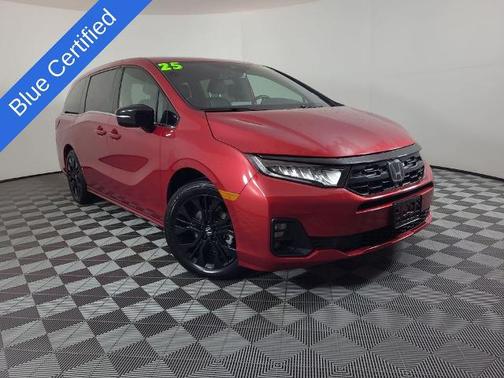 Red 2025 Honda Odyssey SPORT-L