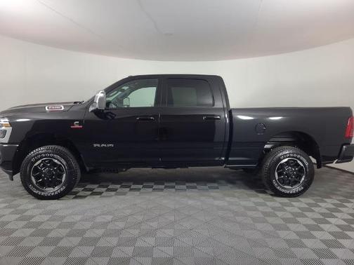 Diamond Black 2026 RAM 2500 LARAMIE