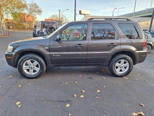 2006 Mercury Mariner Hybrid Base AWD 4dr SUV