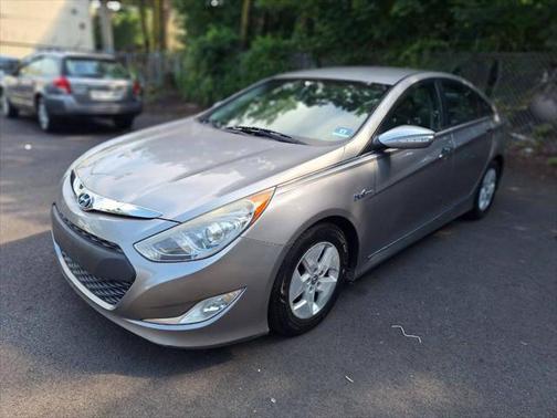 2012 Hyundai SONATA Hybrid Base