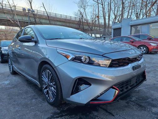 2022 Kia Forte GT-Line
