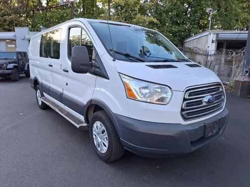2017 Ford Transit-250 Base