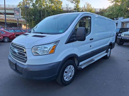 2017 Ford Transit-250 Base