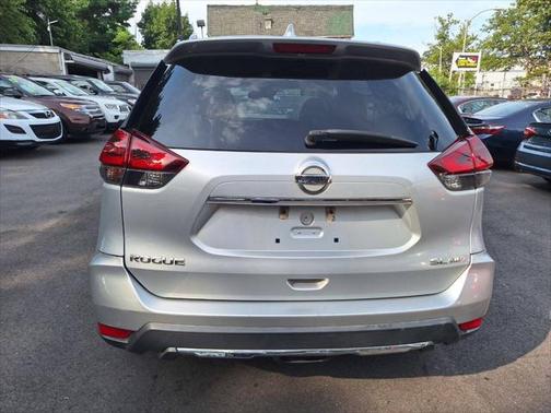 2018 Nissan Rogue SL