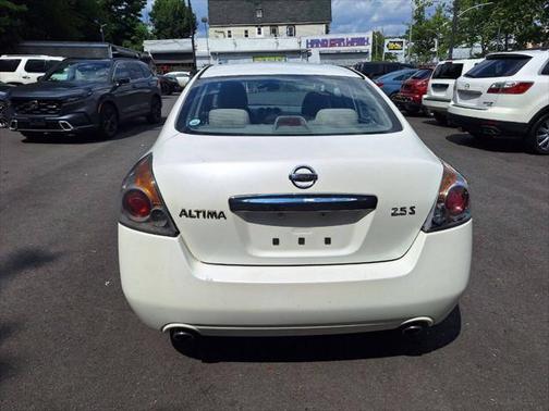2010 Nissan Altima 2.5 S