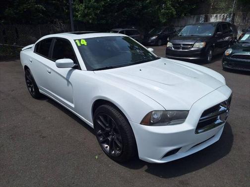 2014 Dodge Charger SXT
