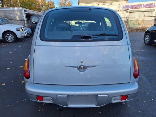 2005 Chrysler PT Cruiser Base