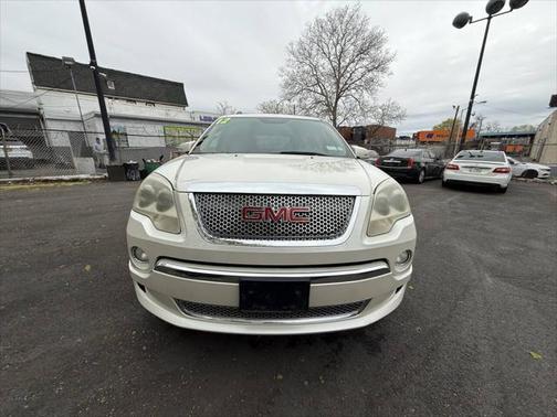 2011 GMC Acadia Denali
