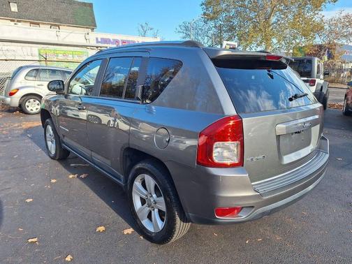 2011 Jeep Compass Sport