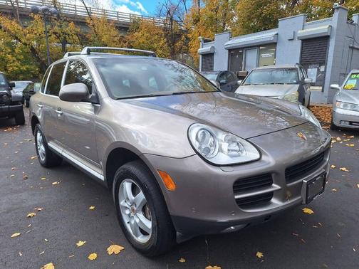 2004 Porsche Cayenne Cayenne