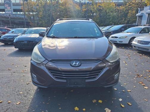 2014 Hyundai TUCSON SE