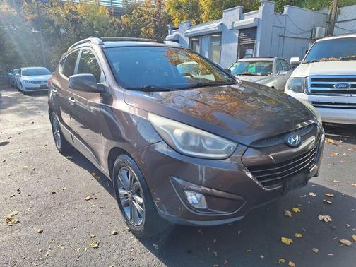 2014 Hyundai TUCSON SE