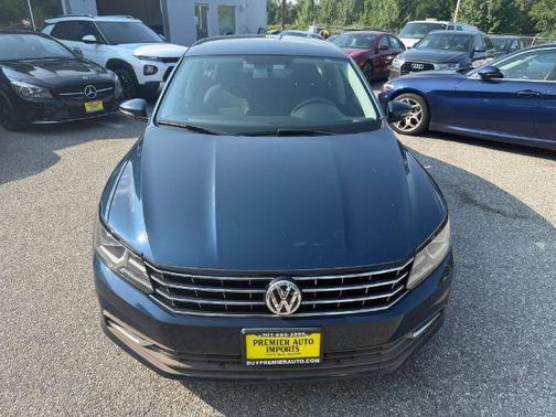 2018 Volkswagen Passat 2.0T S