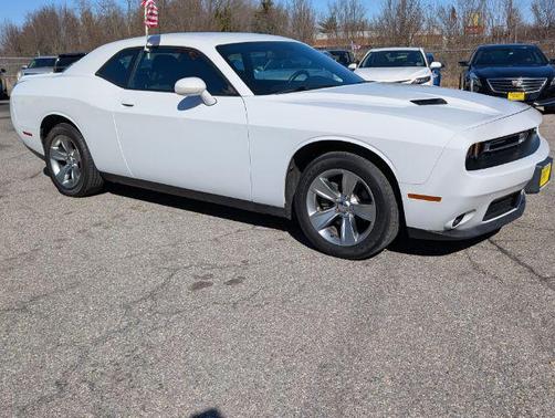 2019 Dodge Challenger SXT