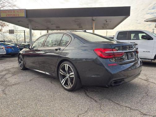 2019 BMW 740 MSPORT
