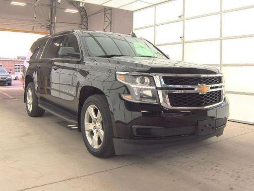 2019 Chevrolet Suburban LT