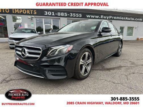 Obsidian Black Metallic 2019 Mercedes-Benz E-Class 4MATIC