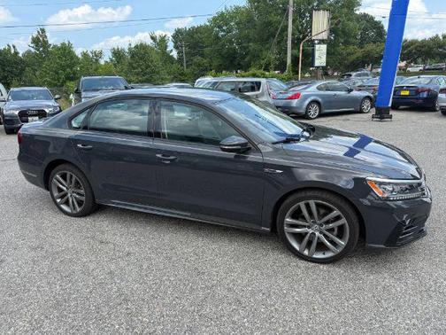 2018 Volkswagen Passat 2.0T S