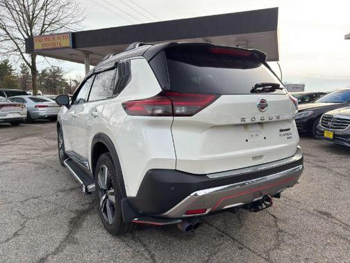 2021 Nissan Rogue Platinum
