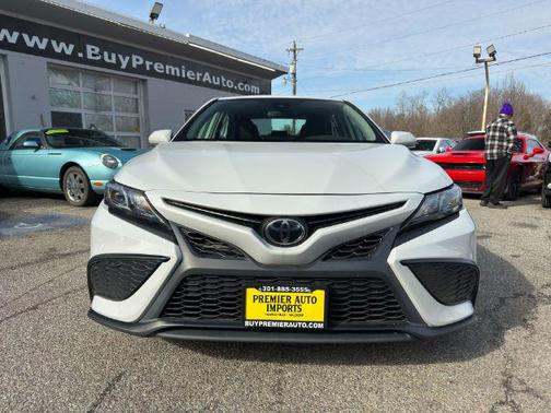 2023 Toyota Camry SE