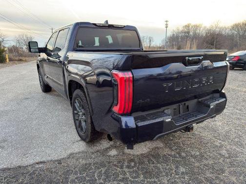 2022 Toyota Tundra Platinum
