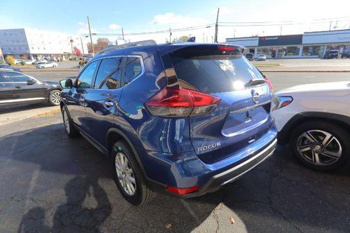 Caspian Blue 2018 Nissan Rogue SV