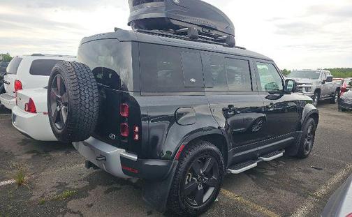 Santorini Black Metallic 2020 Land Rover Defender 110 SE