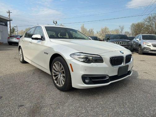 Alpine White 2015 BMW 528 xDrive