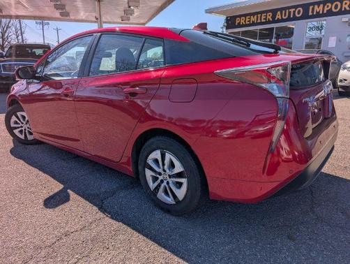 2017 Toyota Prius Four
