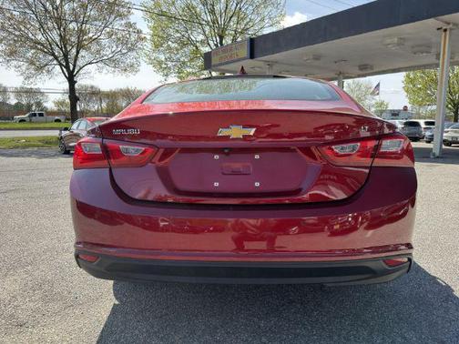 Radiant Red Tintcoat 2024 Chevrolet Malibu FWD 1LT