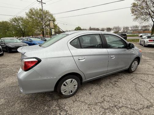2024 Mitsubishi Mirage G4 ES