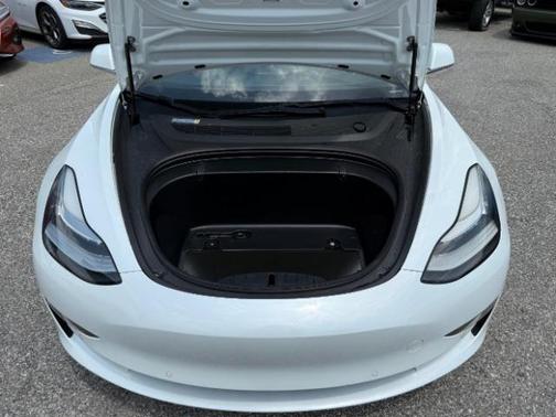 2018 Tesla Model 3 Performance