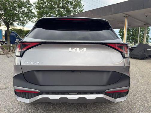 Steel Gray 2024 Kia Sportage LX
