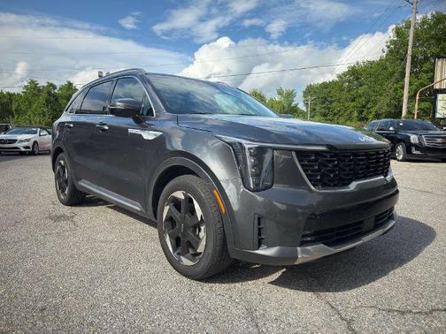 Interstellar Gray 2025 Kia Sorento Hybrid S