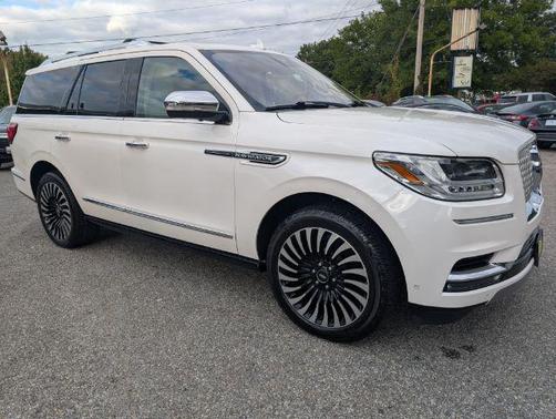2019 Lincoln Navigator Black Label