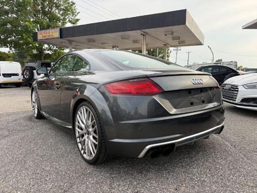 Daytona Gray Pearl Effect 2016 Audi TTS 2.0T