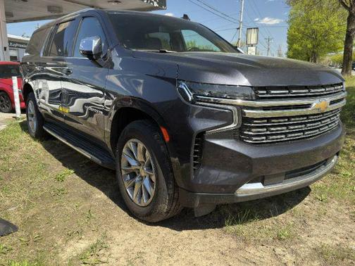 Dark Ash Metallic 2023 Chevrolet Suburban Premier