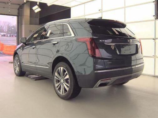 2020 Cadillac XT5 Sport