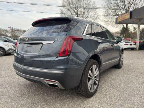 Shadow Metallic 2020 Cadillac XT5 Premium Luxury