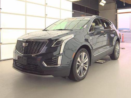 2020 Cadillac XT5 Sport
