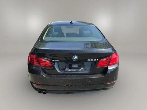 2013 BMW 528 i xDrive