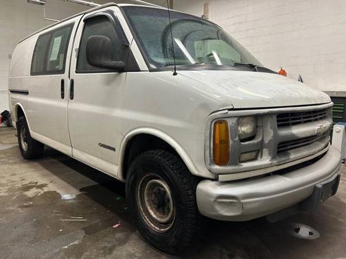 2000 Chevrolet Express 3500 Cargo