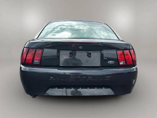 2001 Ford Mustang Base