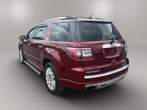 2016 GMC Acadia Denali